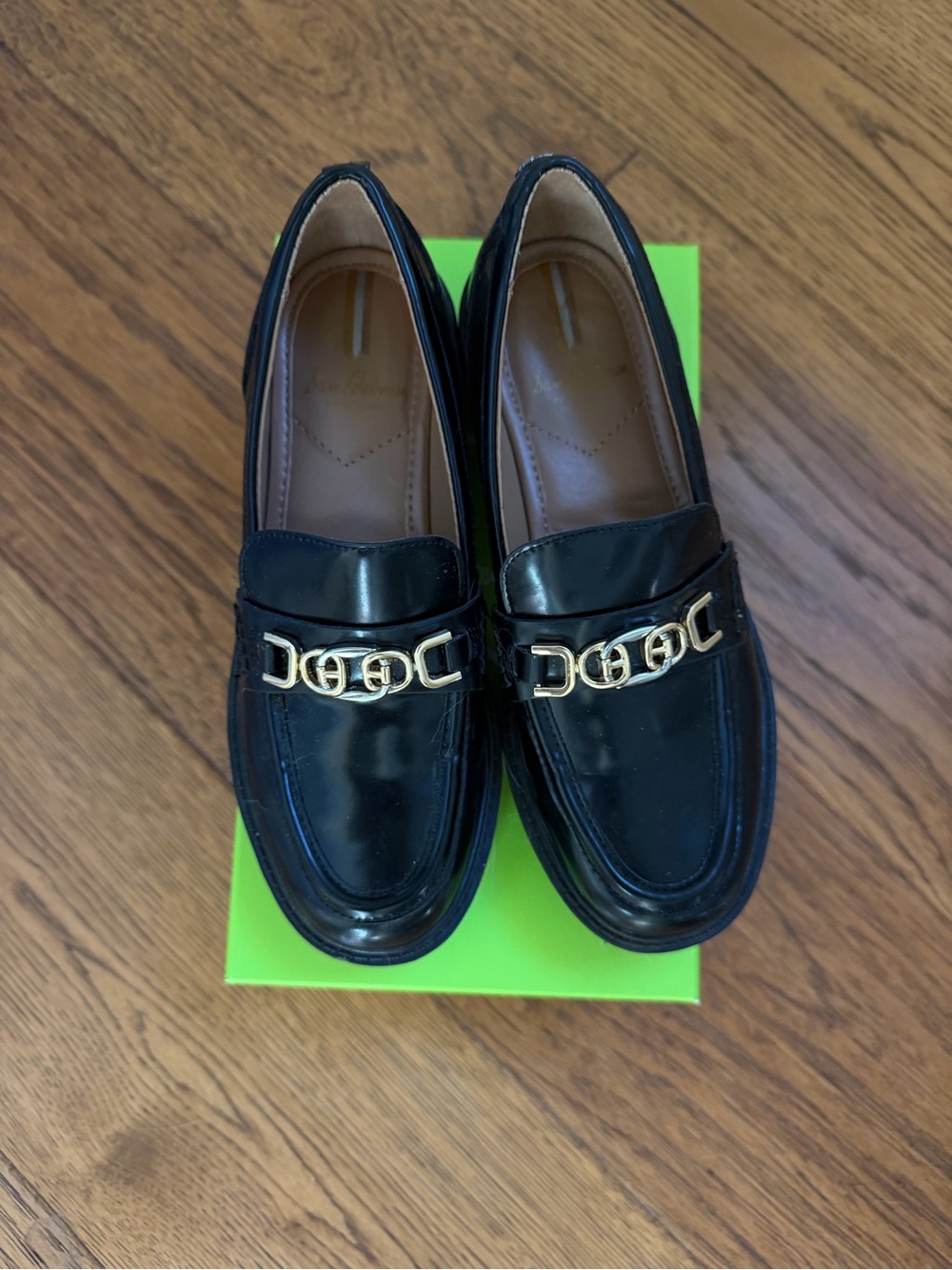 Sam Edelman Women's Teagan Loafer Black with Gold Chain Accent